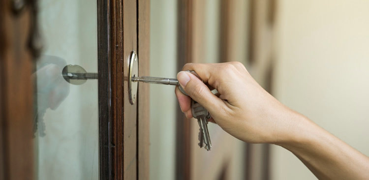 Working out who gets to keep a property after a divorce